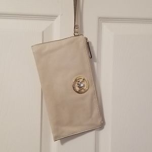 Michael Kors leather wristlet